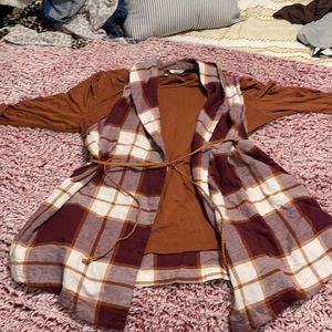 Catos blouse and vest with belt ((adorable))